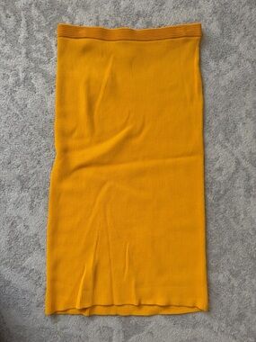 Michael Kors Bright Mustard Yellow Ribbed Knit Pencil Skirt